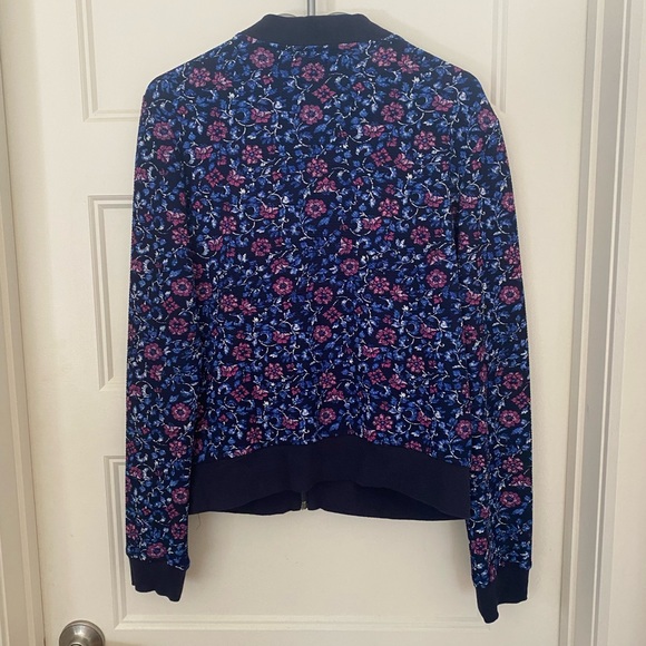 Lily Morgan vest with flower and zip. With pockets - Picture 5 of 10